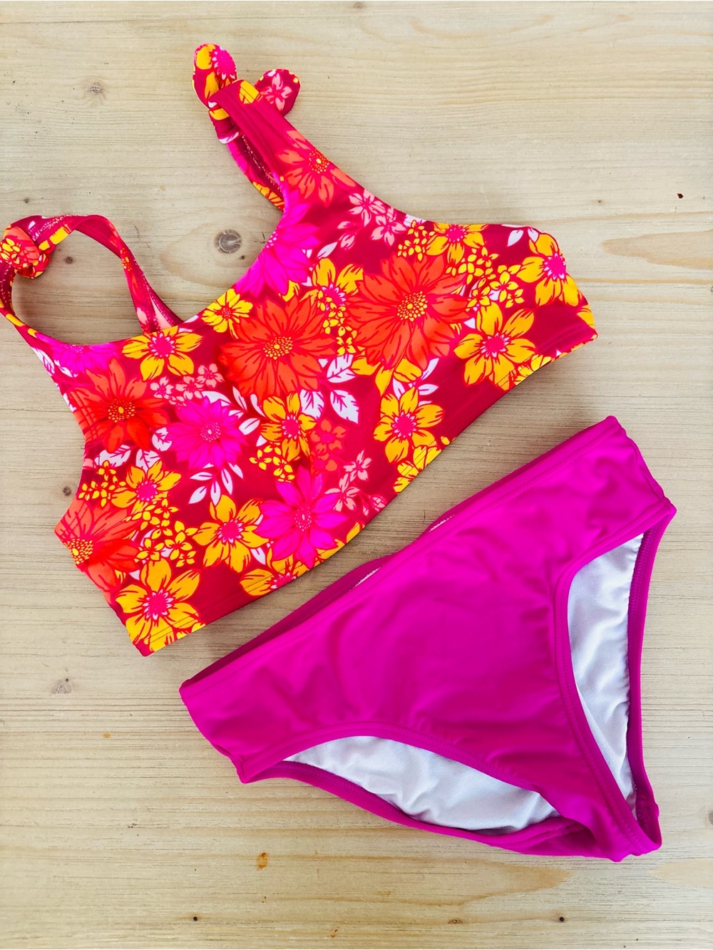 Cat & Jack Girls Floral Two Piece Bikini Swimsuit Set XL 14/16 Bright Pink